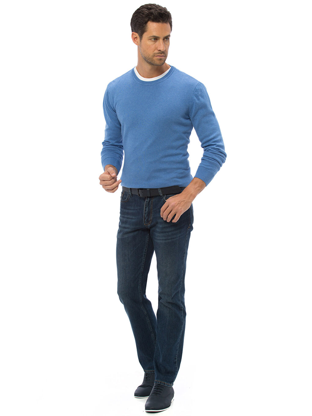 Мъж Синьо Пуловер -2