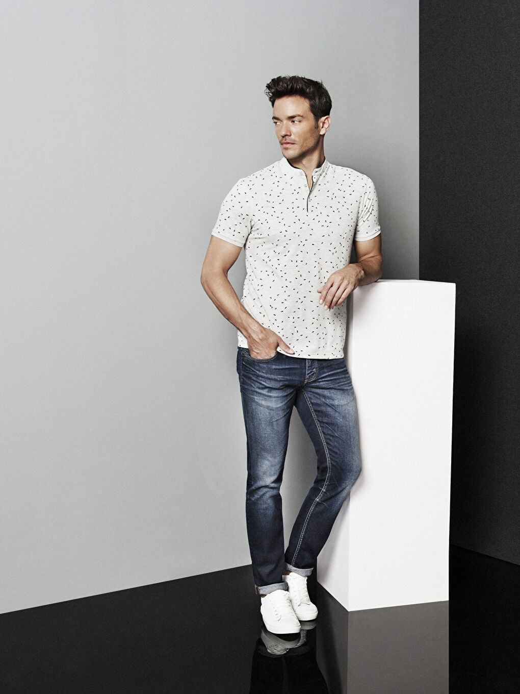 Pembe-Lila-Beyaz Tişört