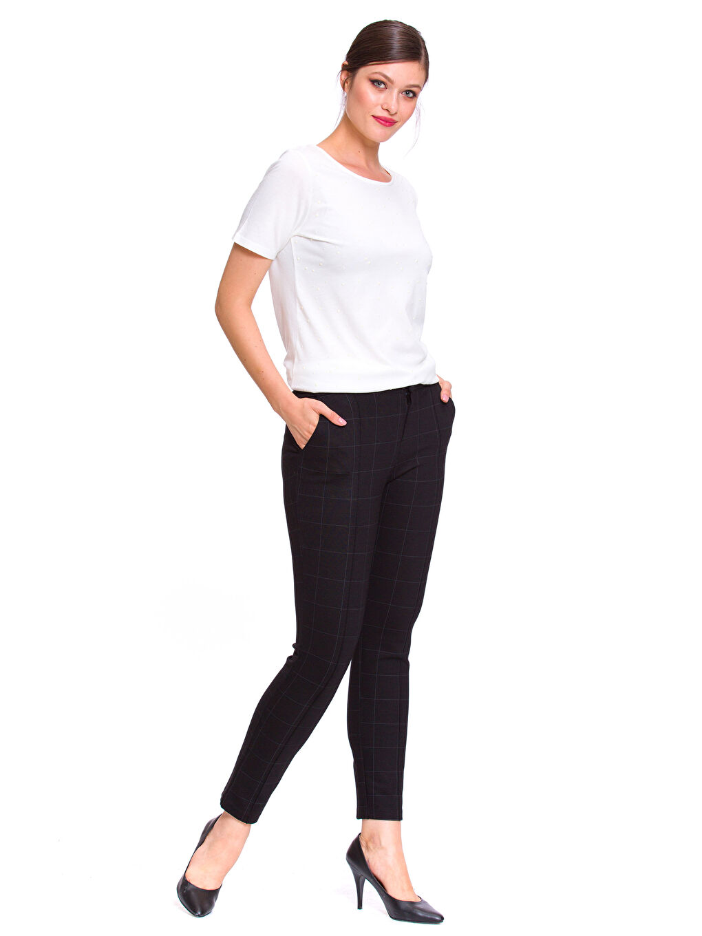 Pocket Detailed Plaid Trousers-2