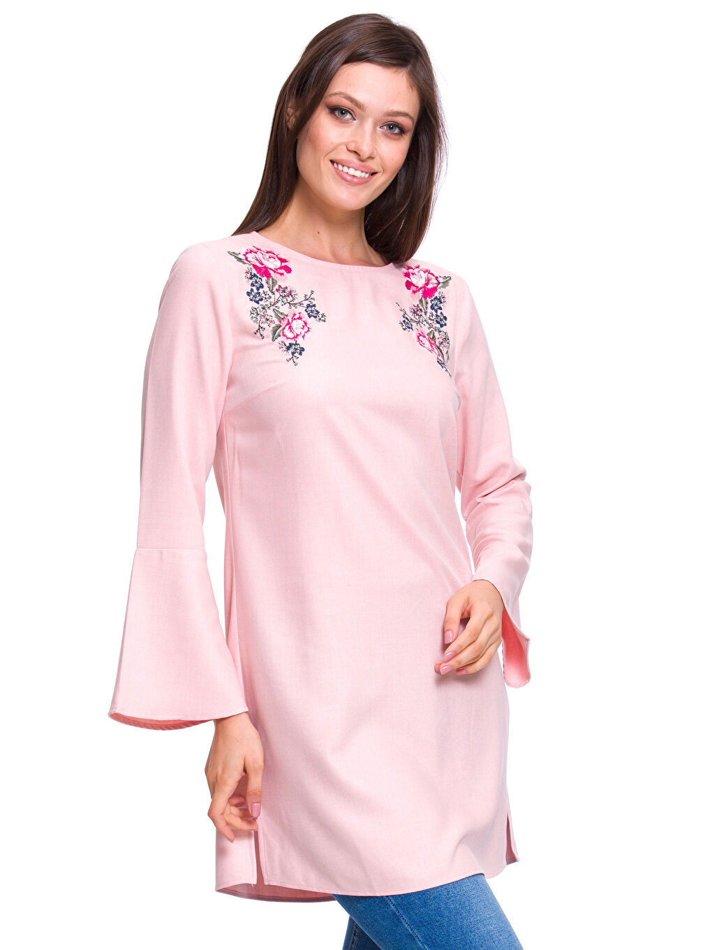 Pembe Tunik