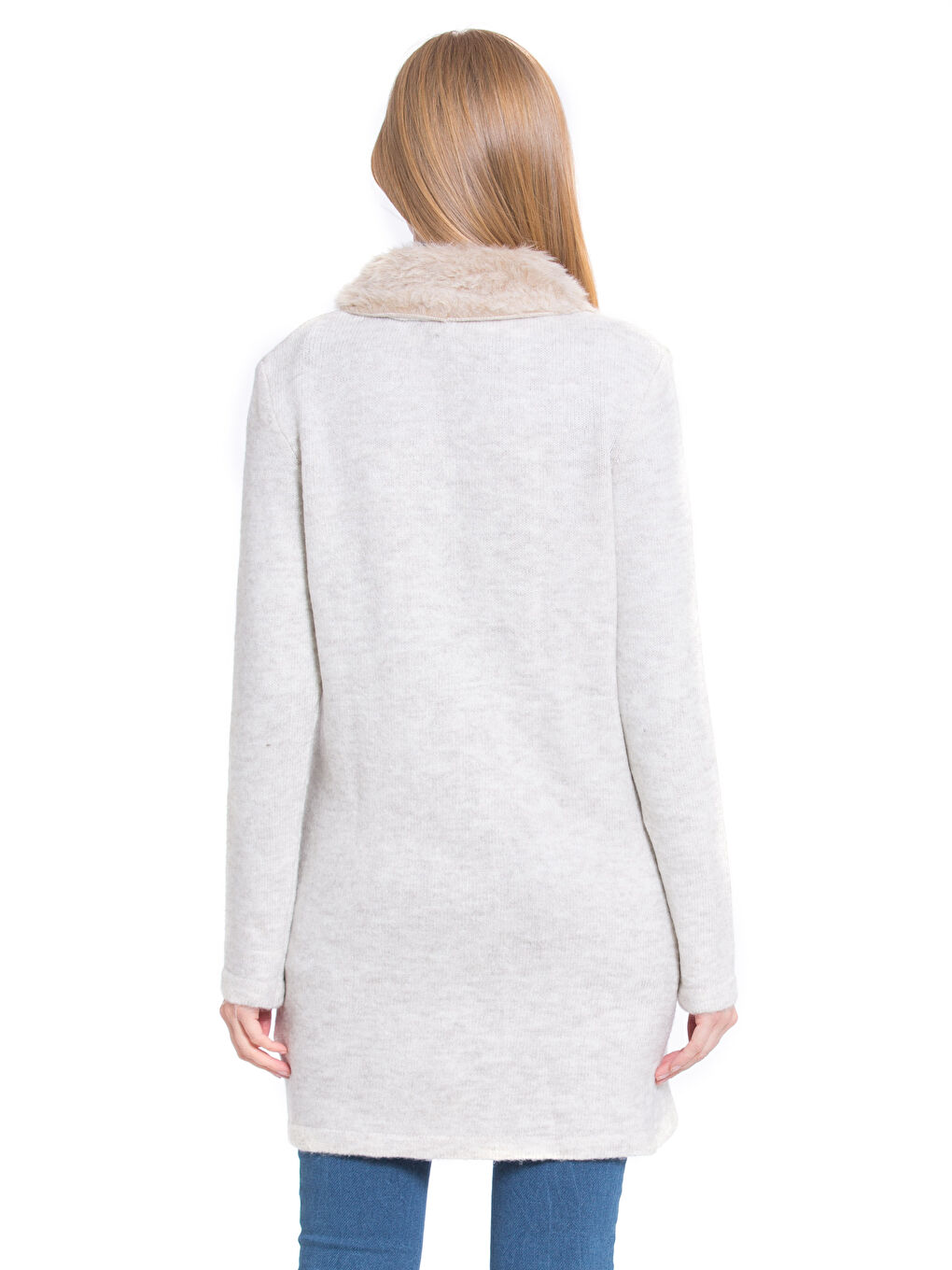 Женщины Бежевый Кардиган-1