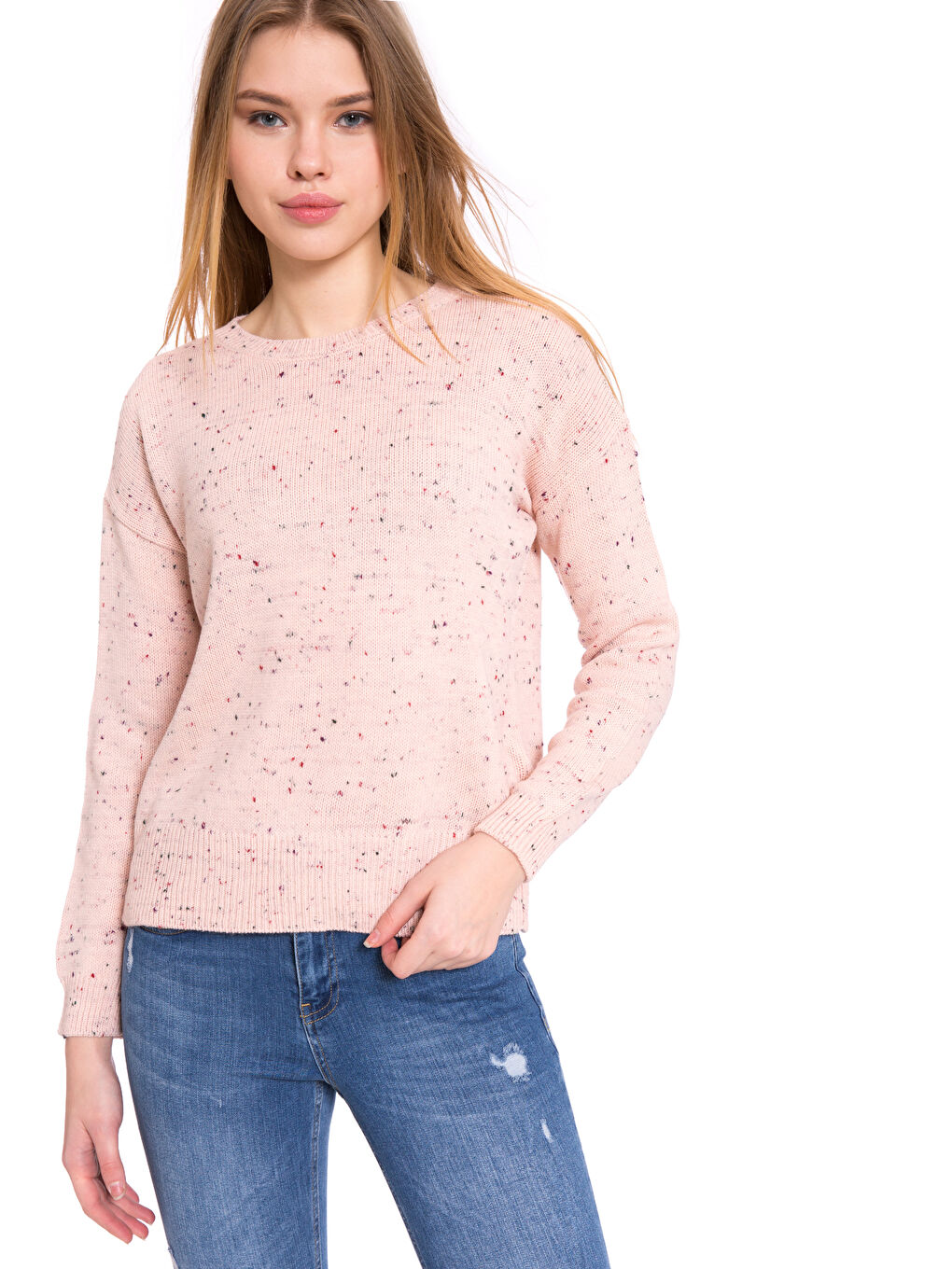 كنزة صوفية وردي امرأة