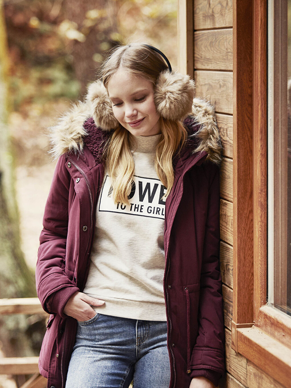 Siyah-Beyaz-Turuncu Sweatshirt