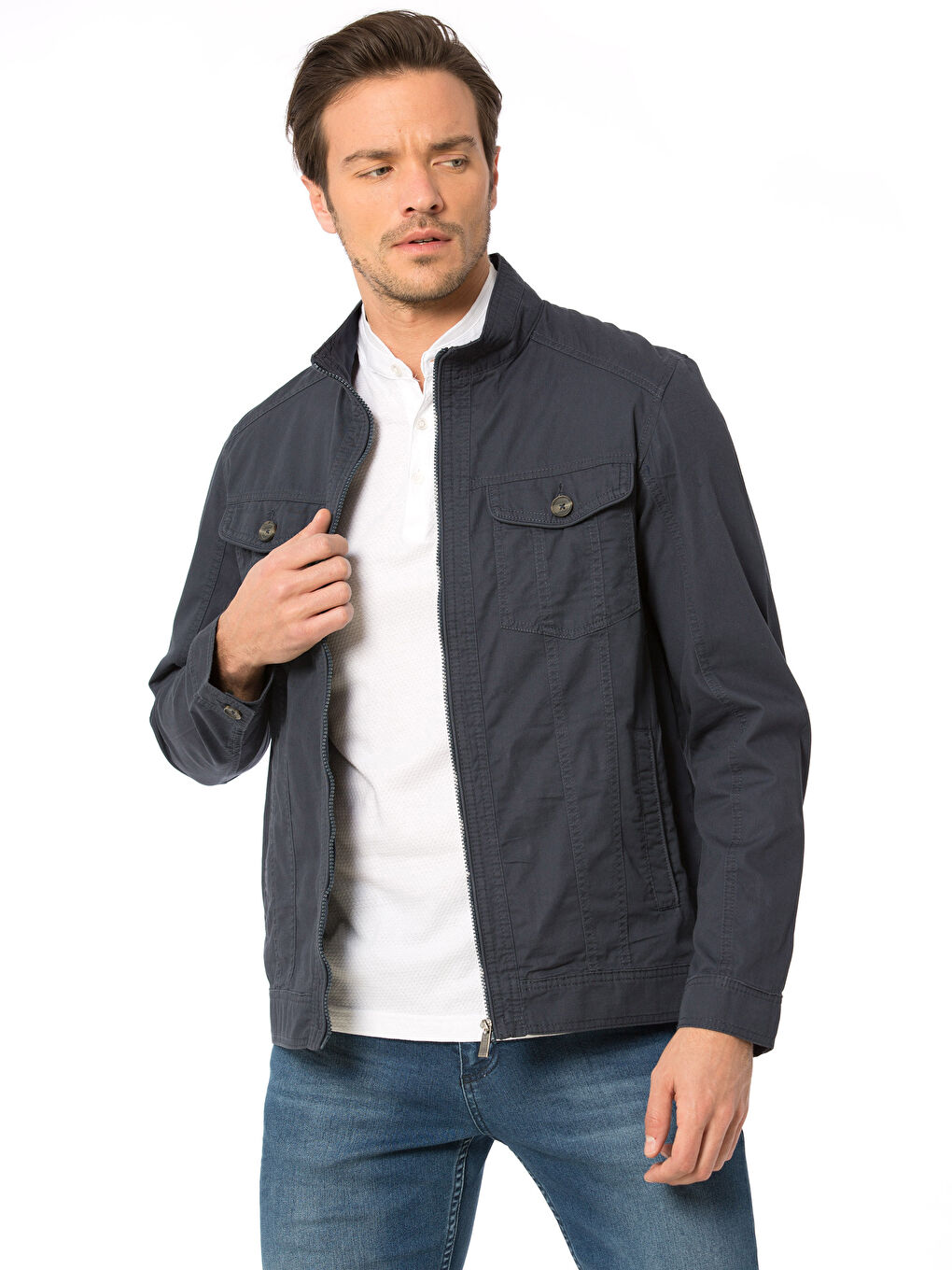 LCWAIKIKI Classic Lightweight Short Coat -8S0003Z8-K0N