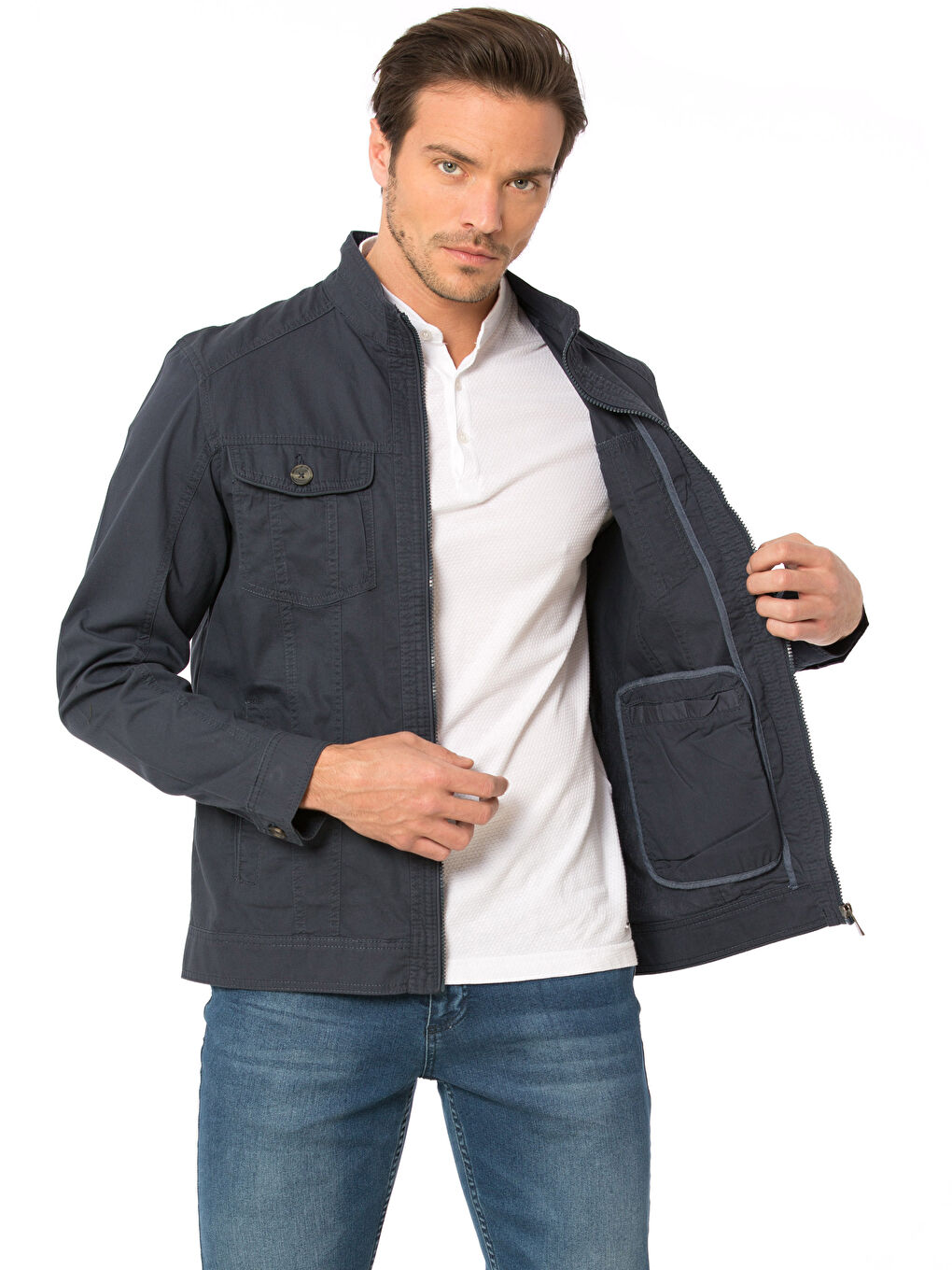 LCWAIKIKI Classic Lightweight Short Coat -8S0003Z8-K0N