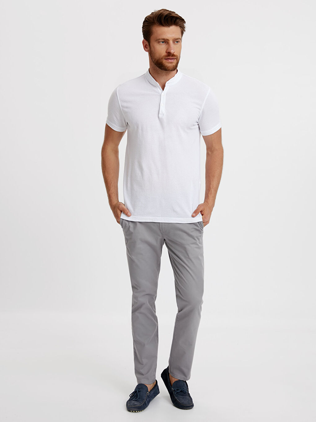 بنطلون تشينو