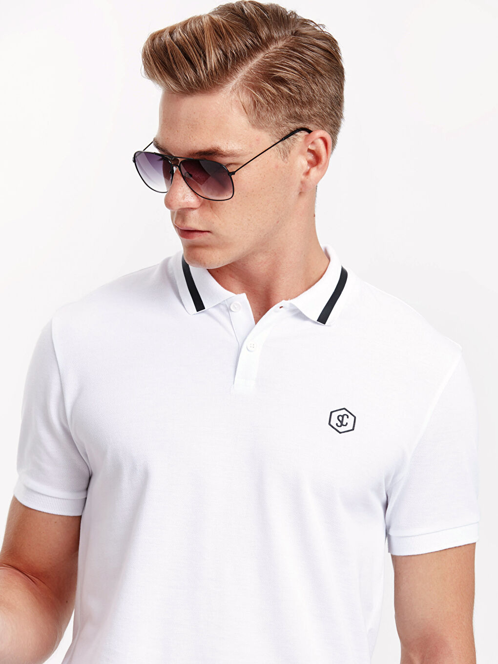 Siyah Güneş Gözlüğü