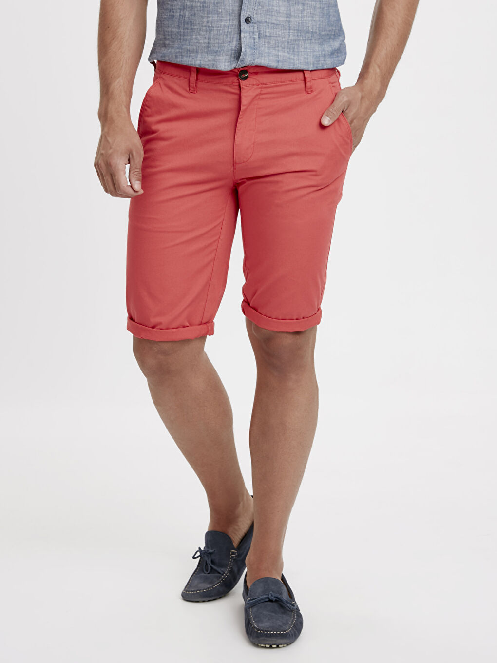 Mat Kırmızı Şort-1