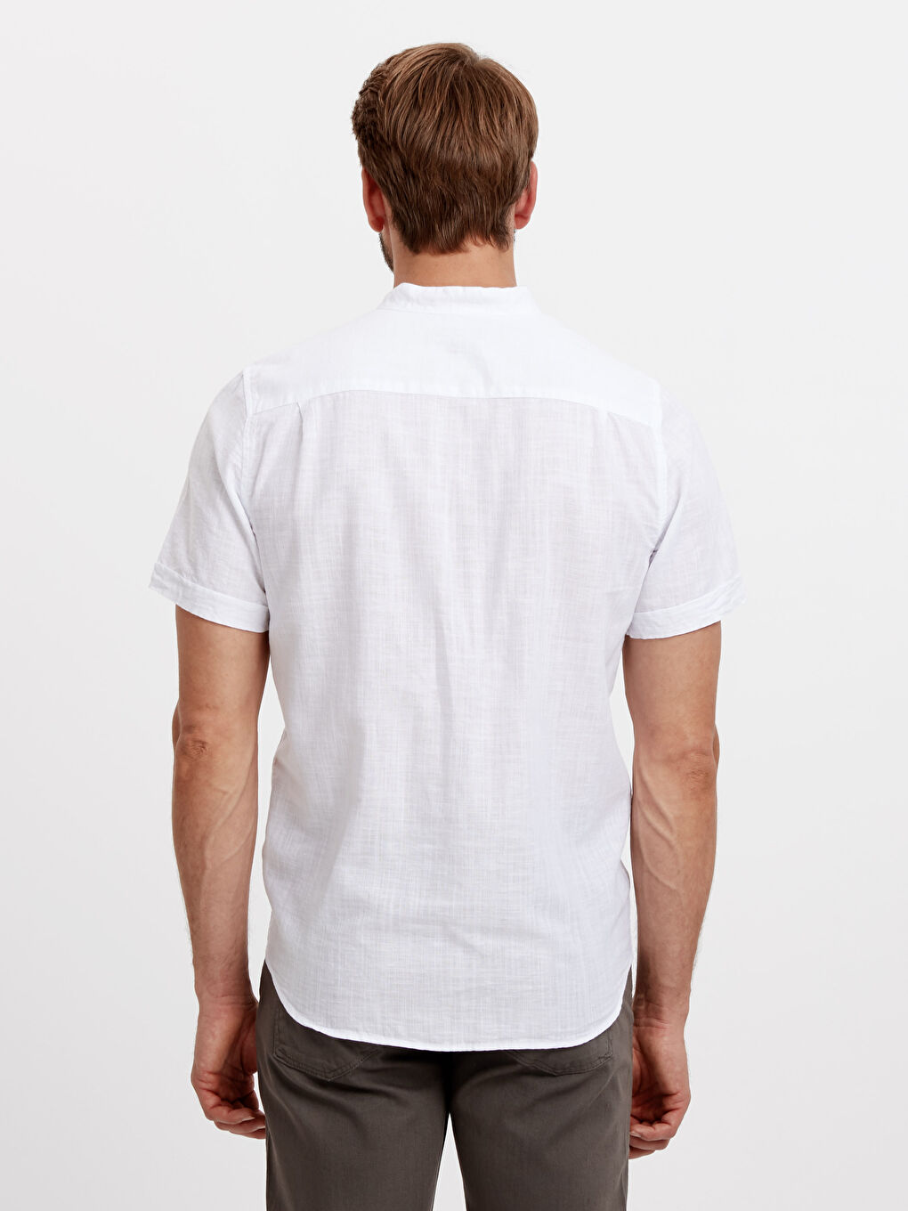 LCWAIKIKI Classic Regular Fit Grandad Collar Short Sleeve Men's Shirt -8SG162Z8-J5E