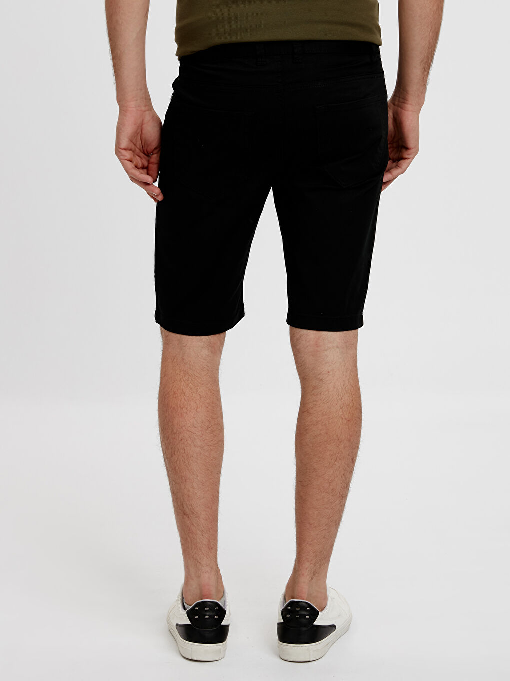 Чоловік ЧОРНИЙ Шорти-2