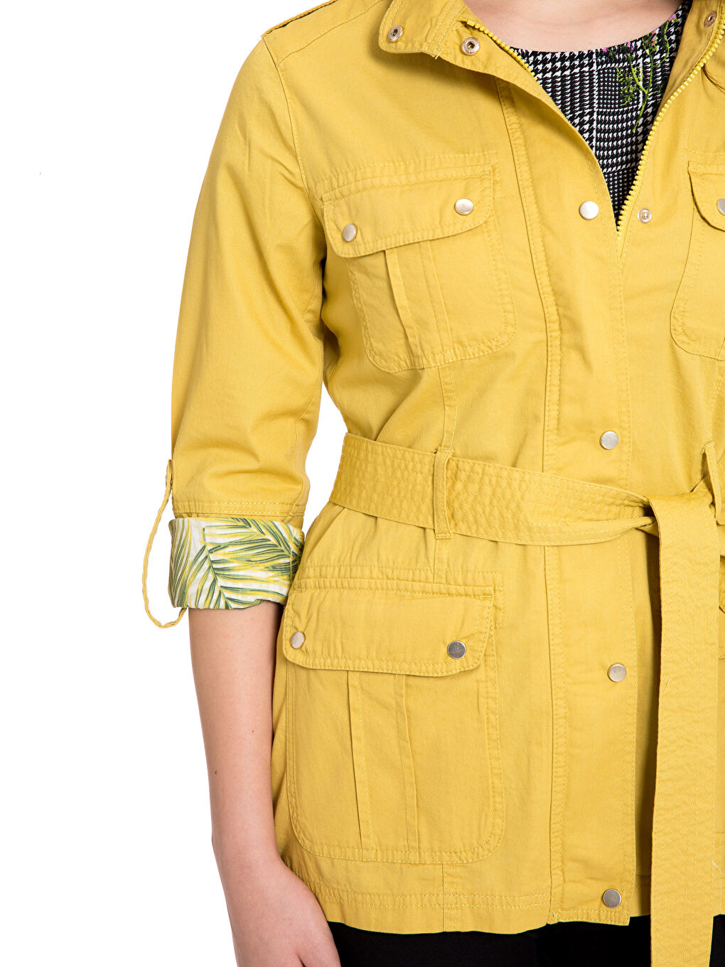 Sarı Dik Yaka Düz Uzun Kollu Kadın İnce Mont-3