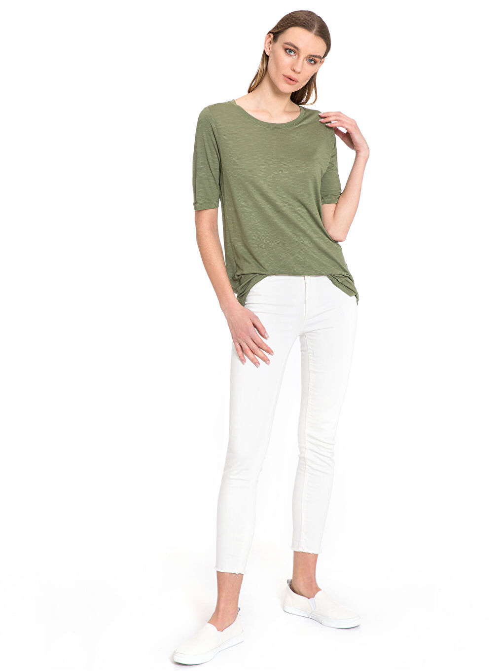 LCWAIKIKI Basic Woman KHAKI T-Shirt -8S1698Z8-L5W
