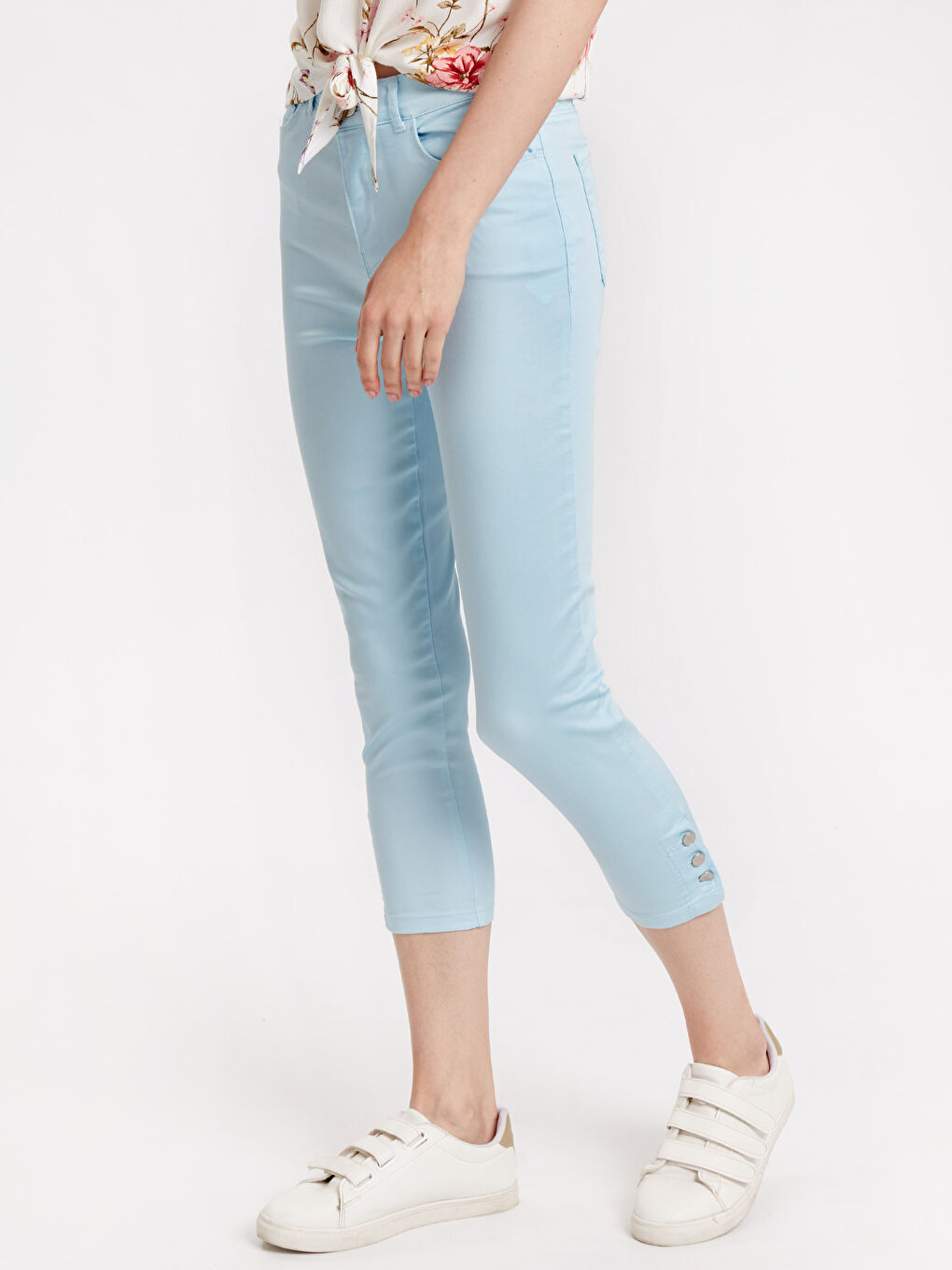 LC Waikiki PLAVA Kapri pantalone Žena -8S6134Z8-54W
