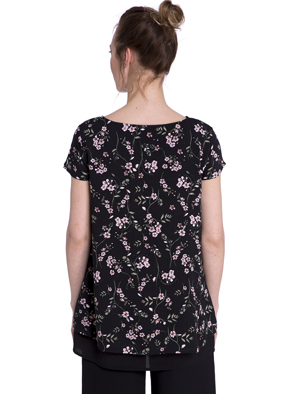 Siyah Çiçek Desenli Kadın Bluz-1