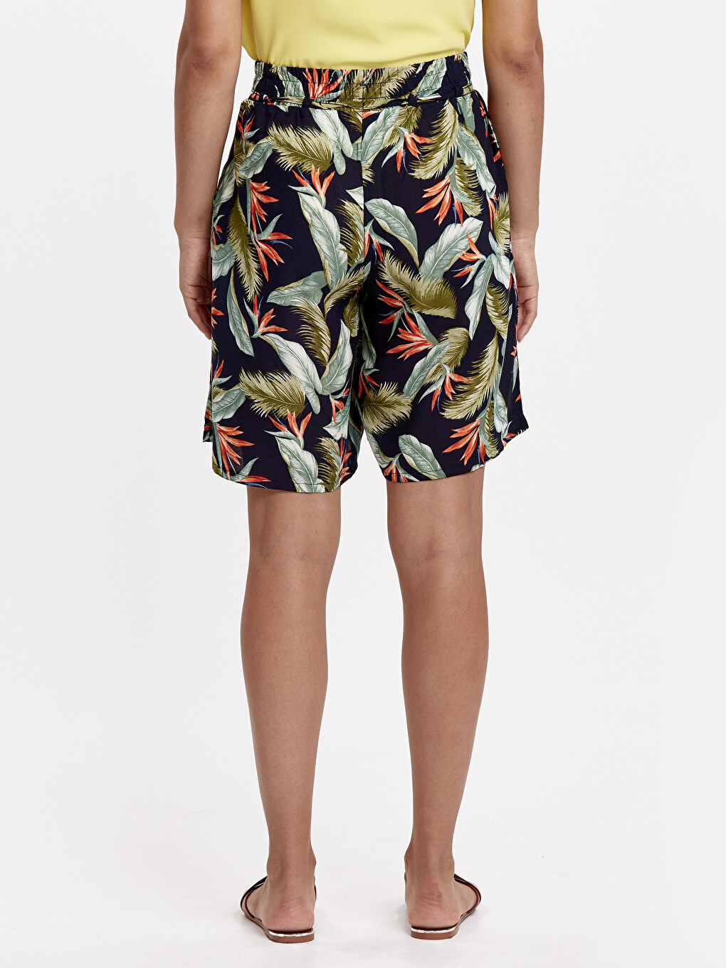 Woman Navy Shorts-2