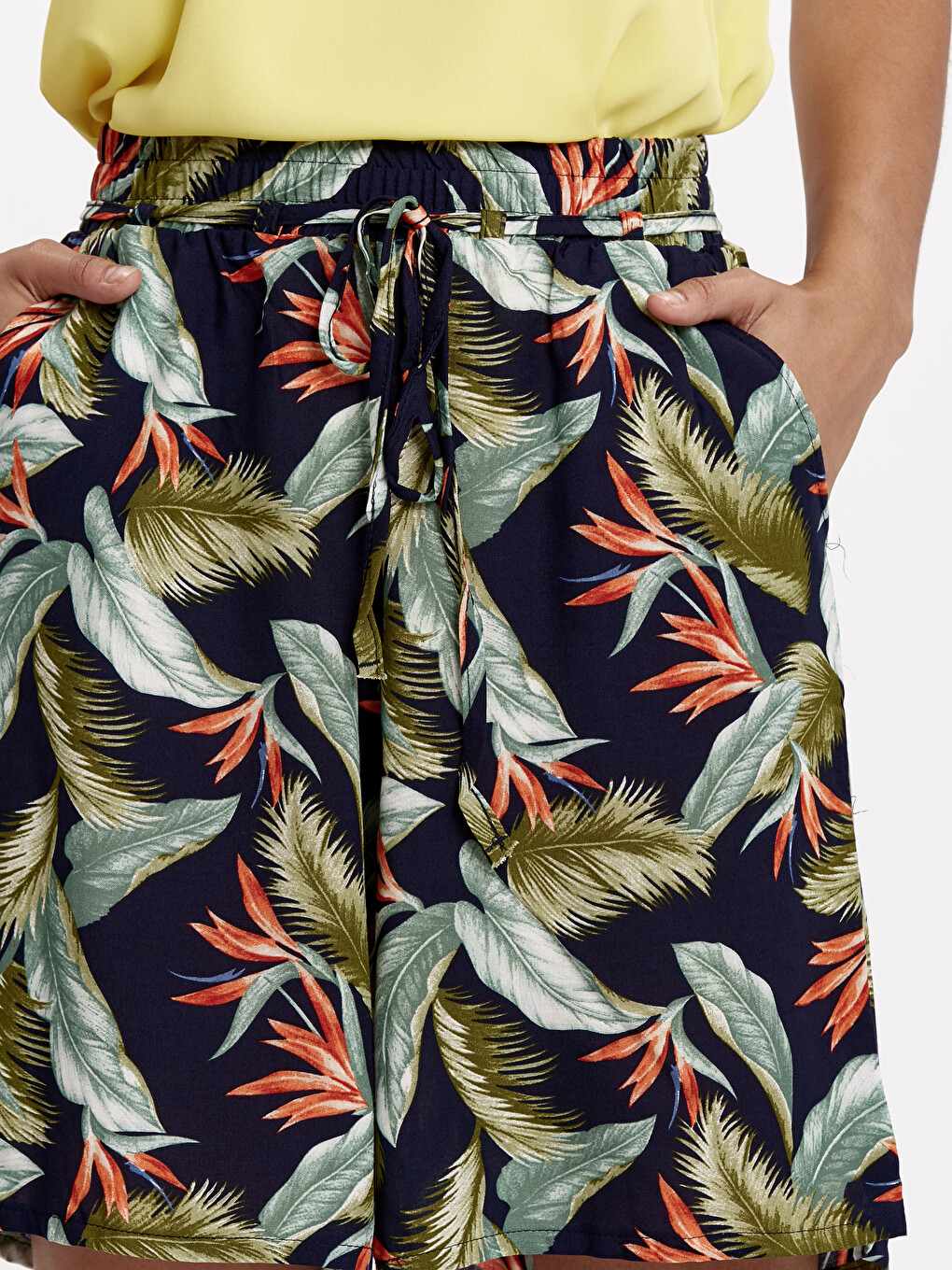 Woman Navy Shorts-3