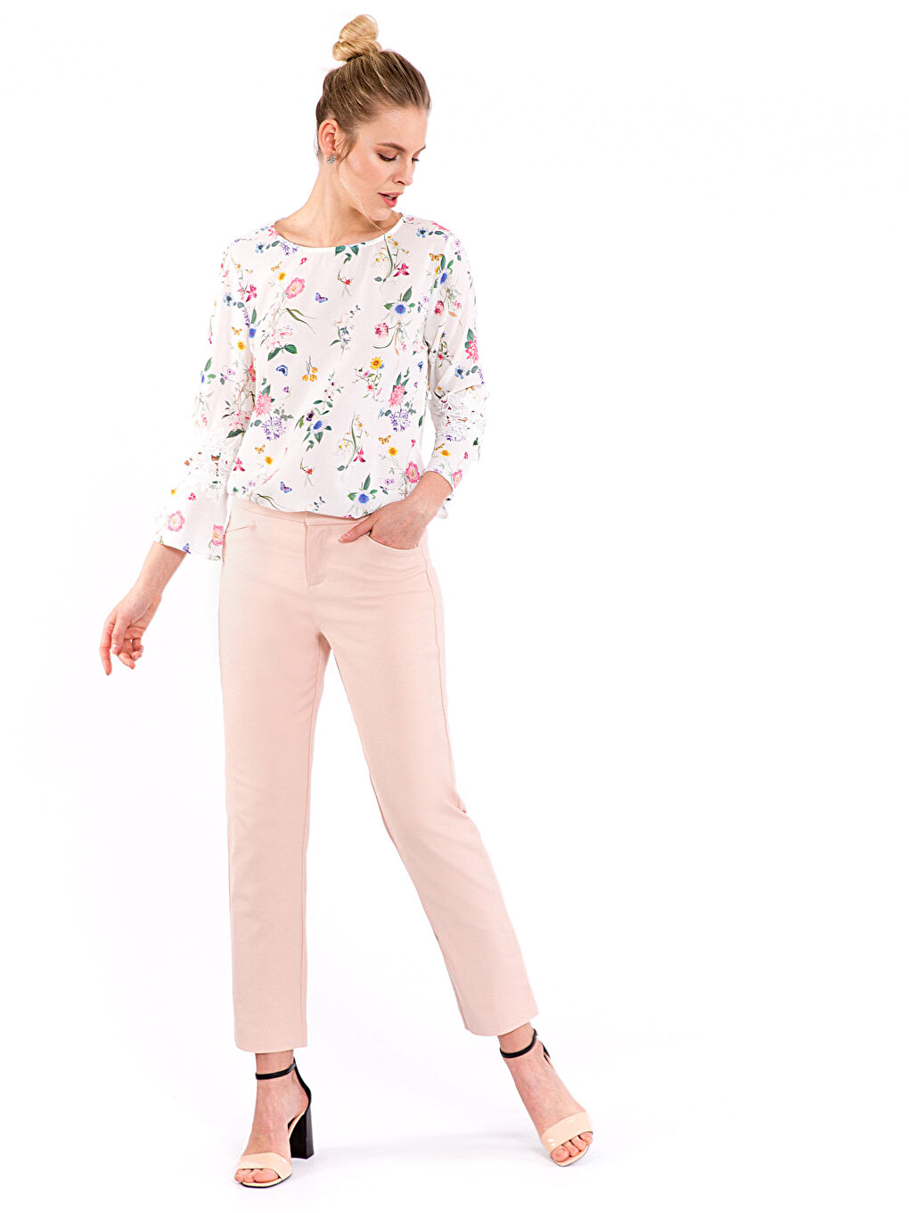 ROZE Pantalone Žena