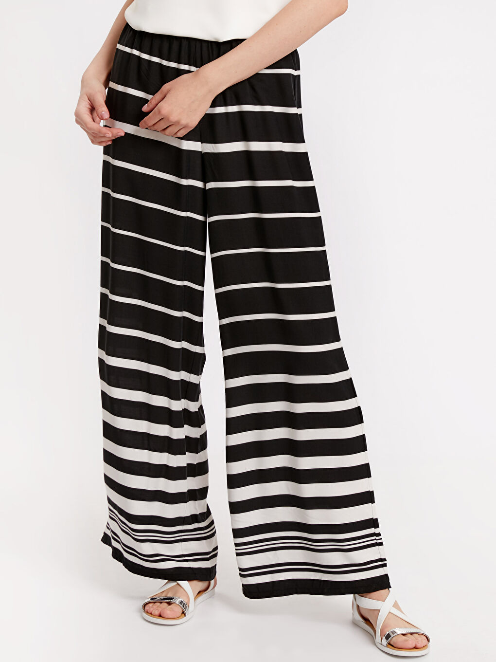 Woman BLACK Trousers-1