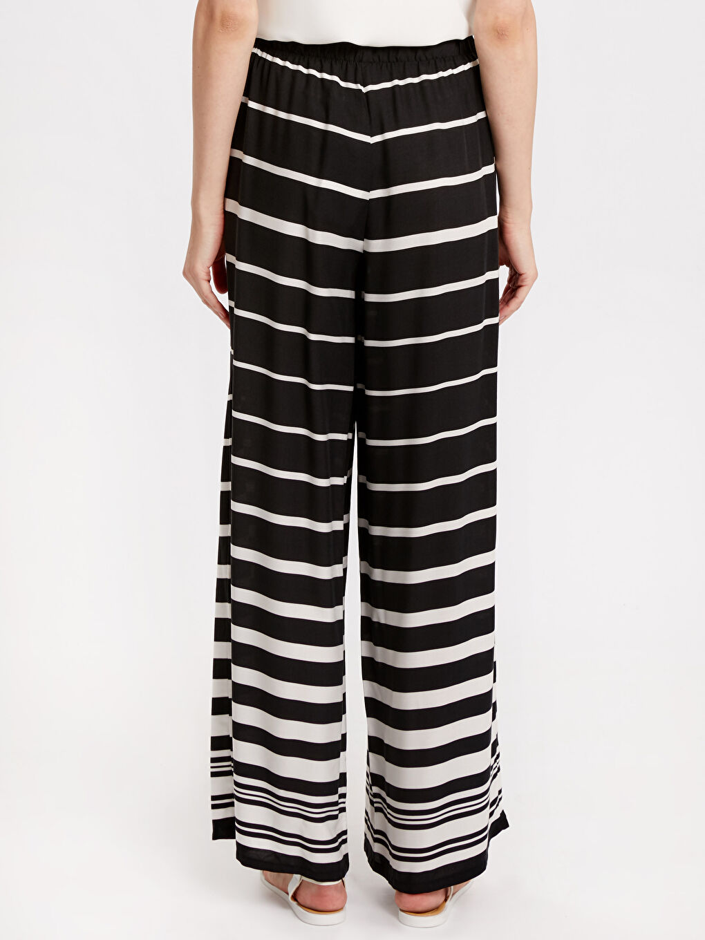 Woman BLACK Trousers-2