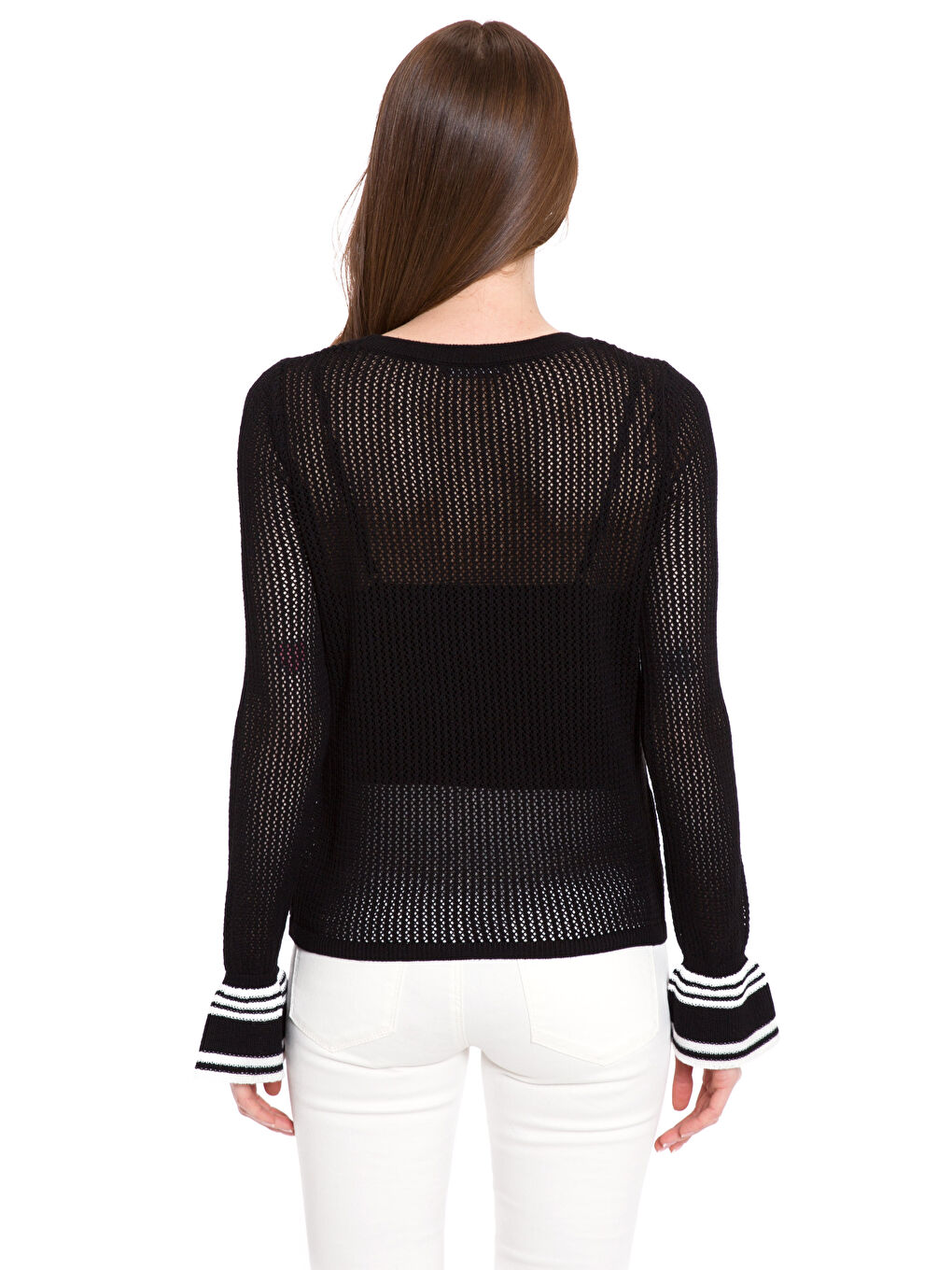 ქალი შავი სვიტერი-1