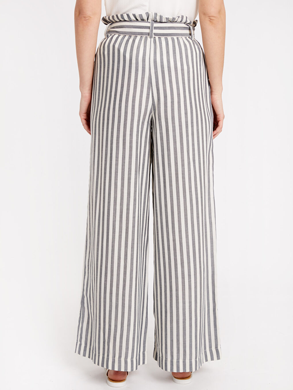 Woman WHITE Trousers-2