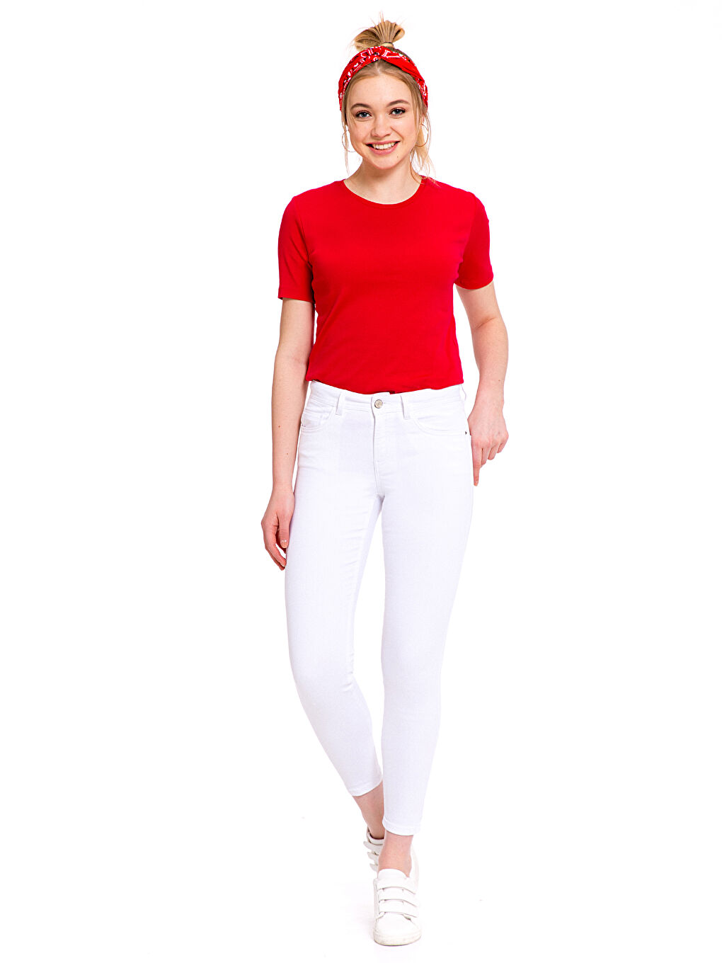 Джинсы скинни для женщин