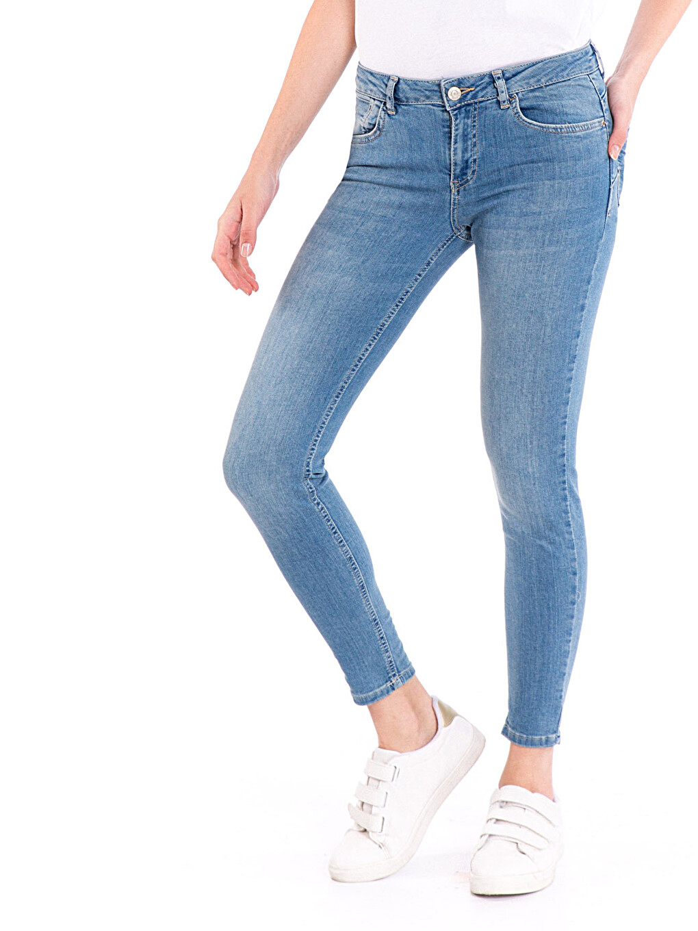 Woman Indigo Jeans-1