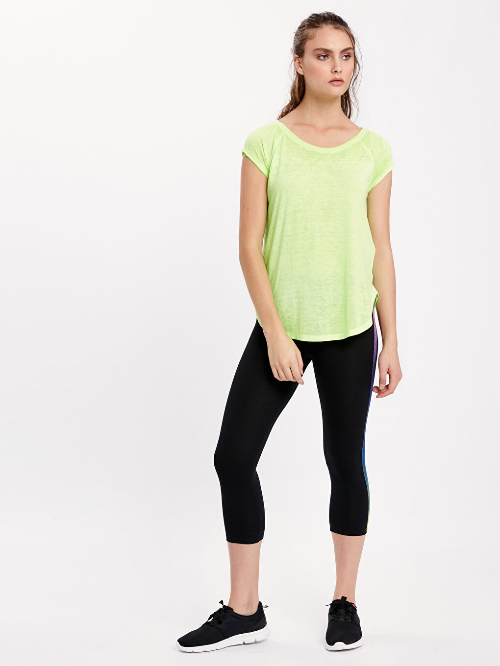 Woman GREEN Sports T-Shirt-2