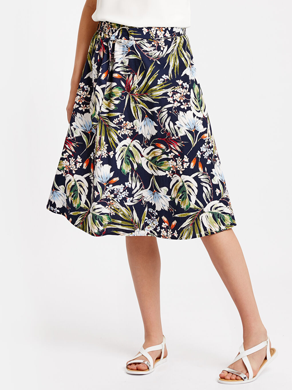 Woman NAVY Skirt-1