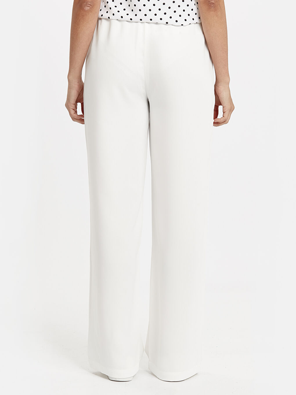 Брюки Женские Сатиновые С Карманами На Резинке-2