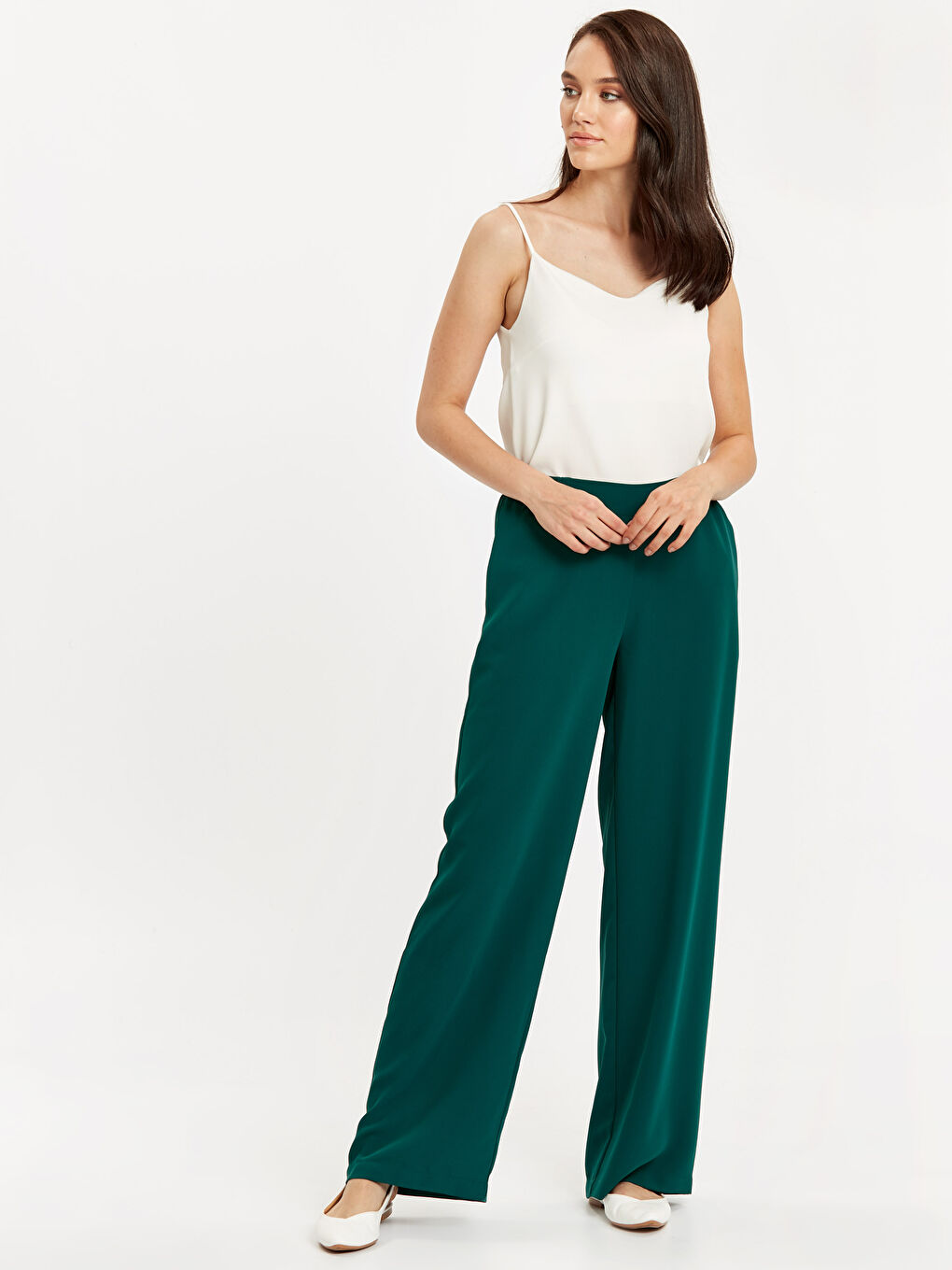 Брюки Женские Сатиновые С Карманами На Резинке