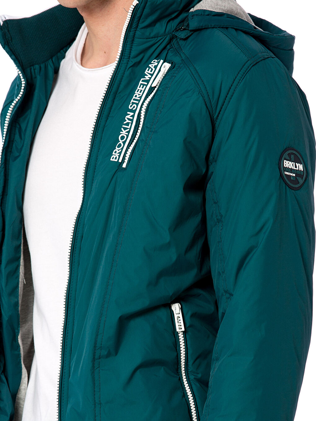 Mann PETROLEUM Mantel-5