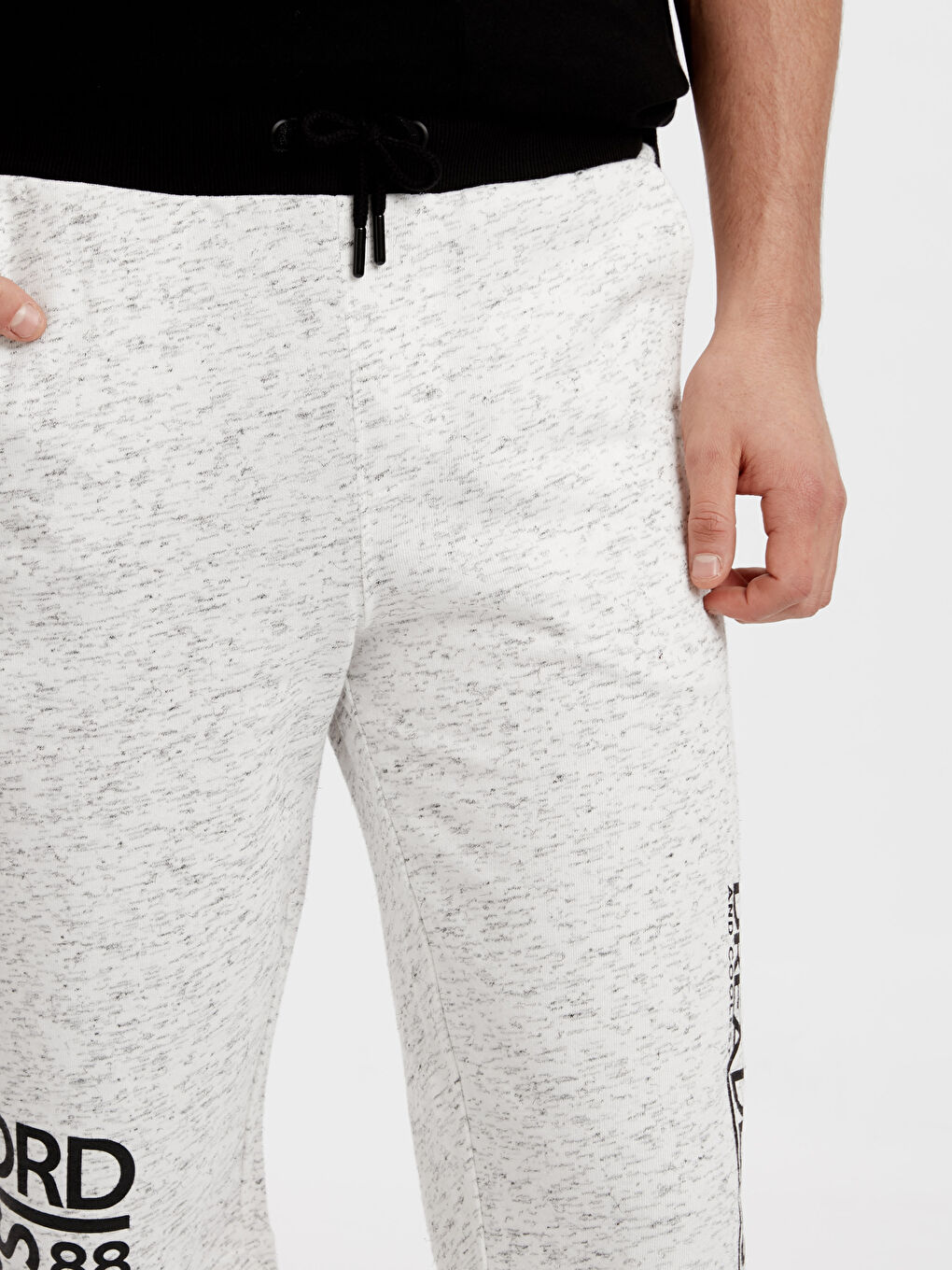 Kar Beyazı Melanj Şort-3