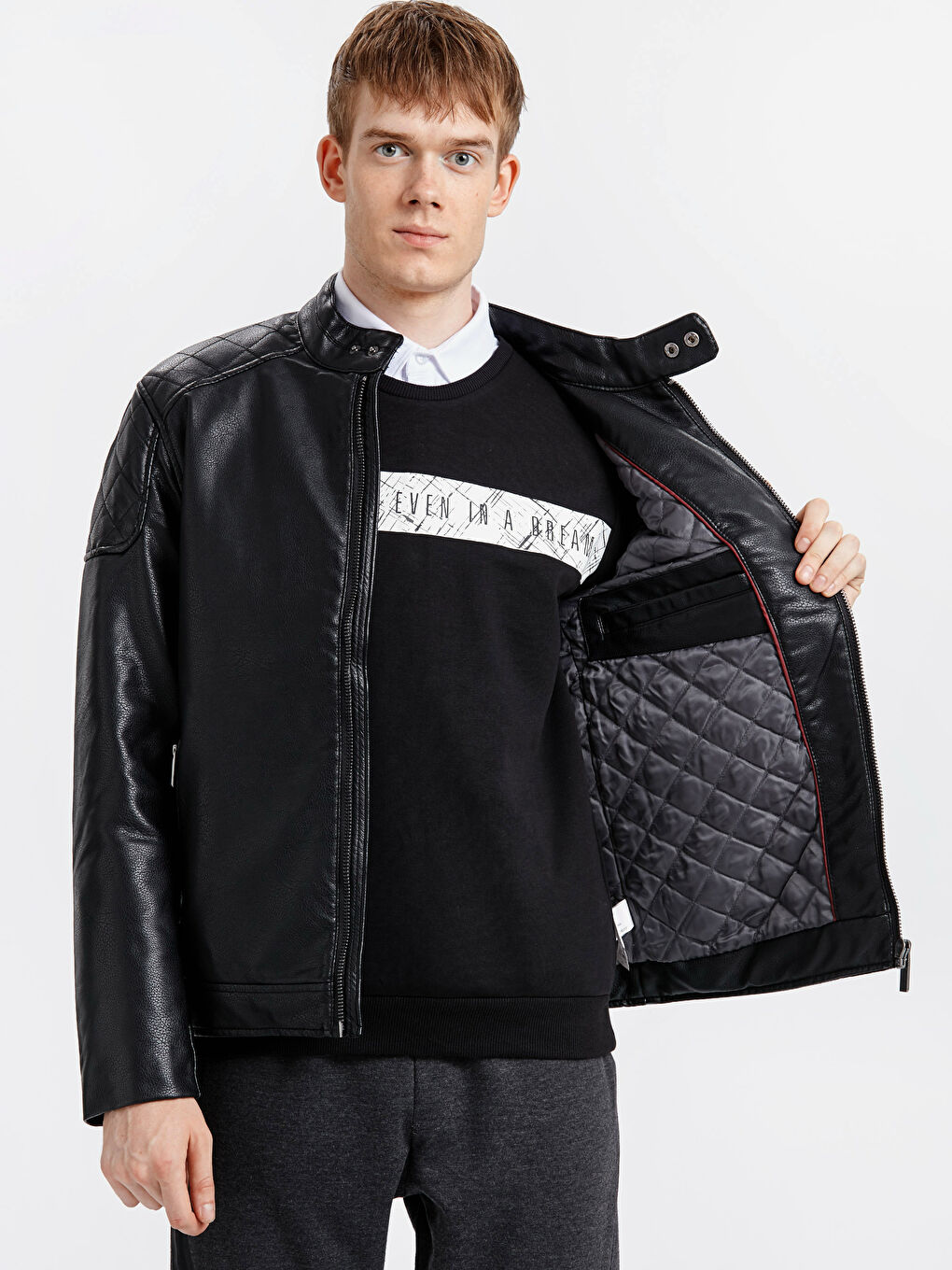 Yeni Siyah Deri Görünümlü Mont-1