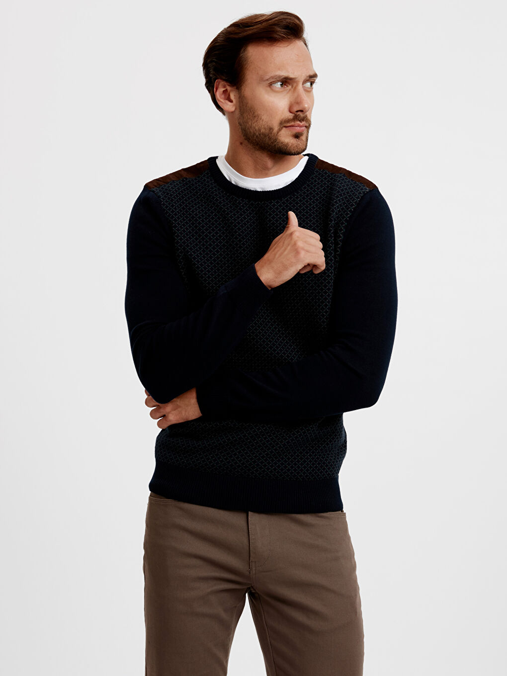 Ерлерге арналған трикотаж ұзын жеңді дөңгелек жағалы жемпір