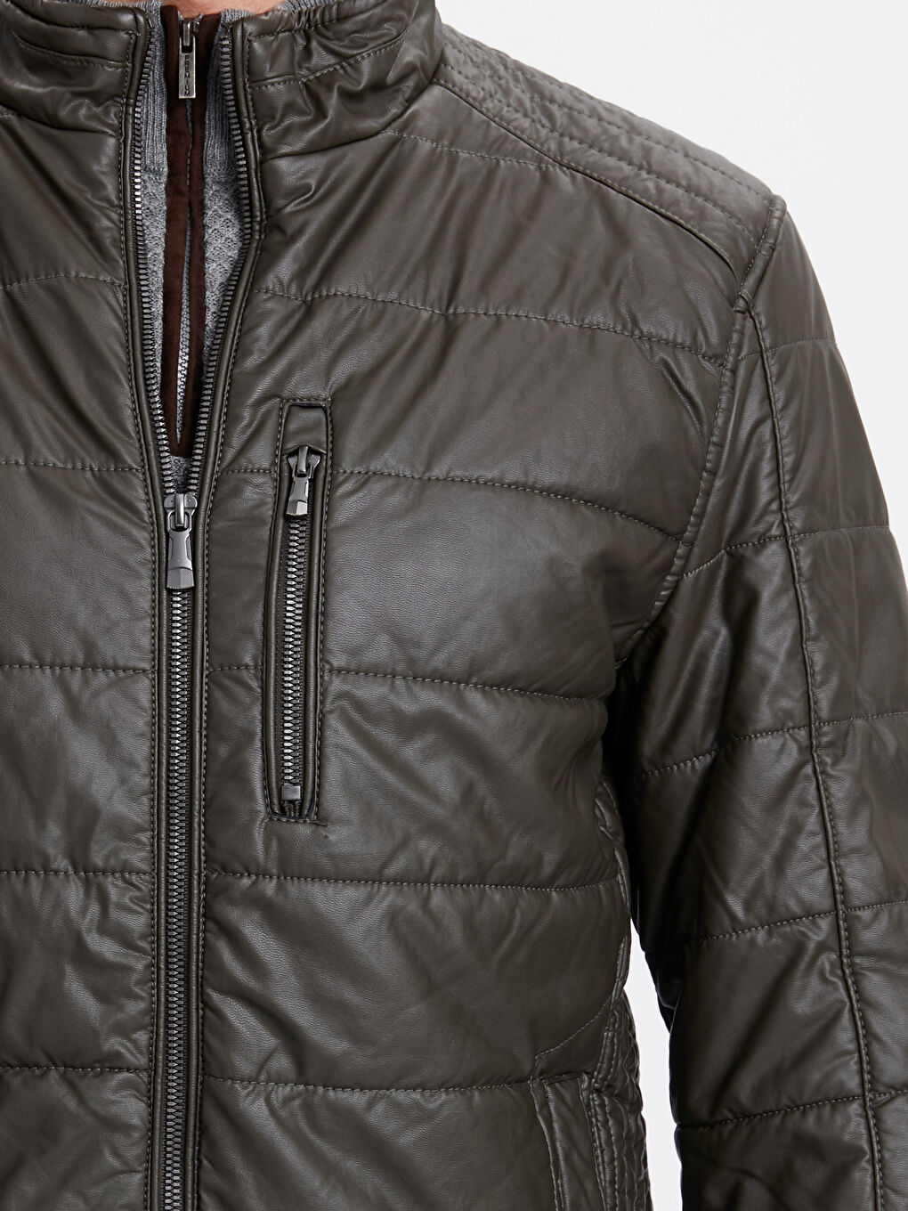 Koyu Haki Deri Görünümlü Mont-4