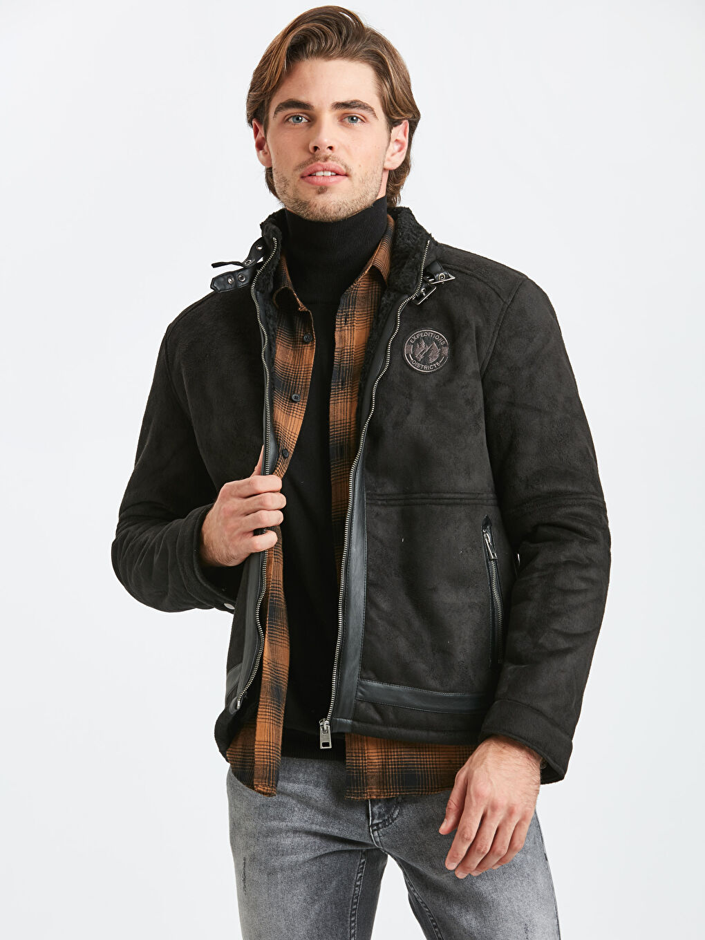 Yeni Siyah Deri Görünümlü Mont