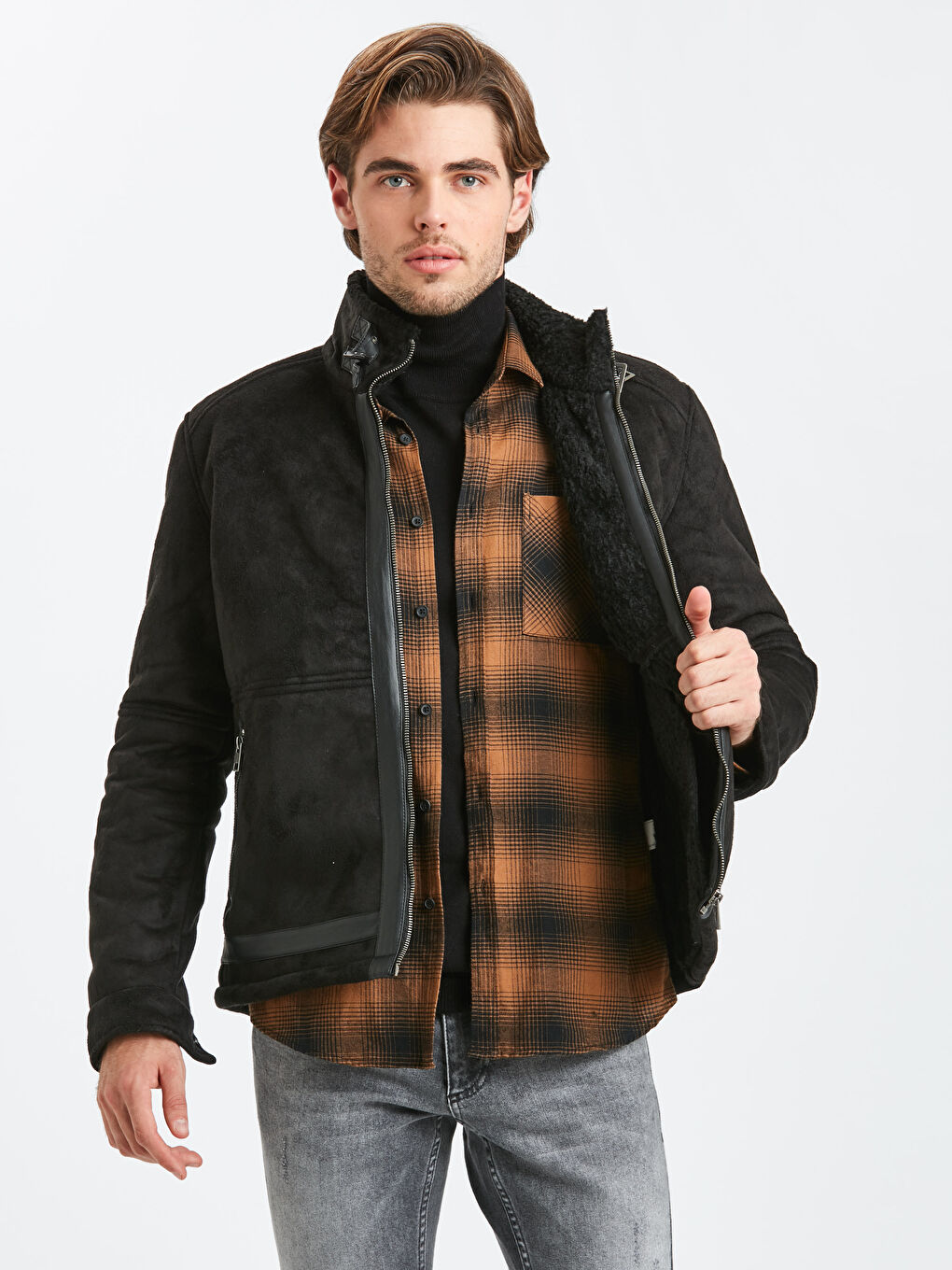 Yeni Siyah Deri Görünümlü Mont-1