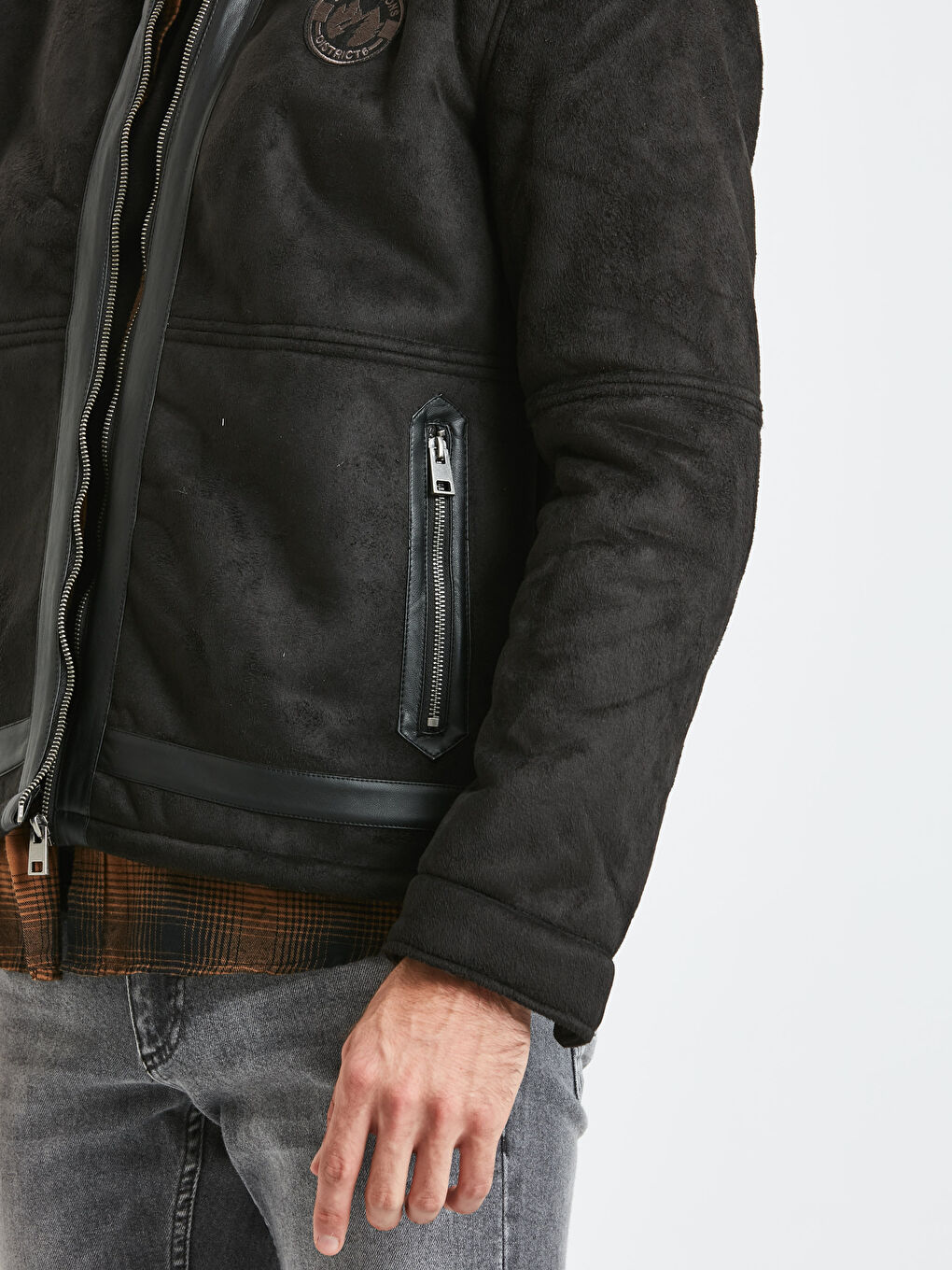 Yeni Siyah Deri Görünümlü Mont-4