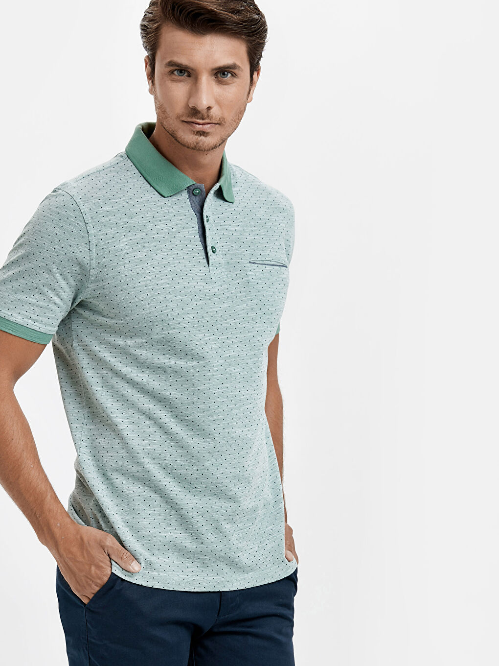 تي شيرت اخضر رجال