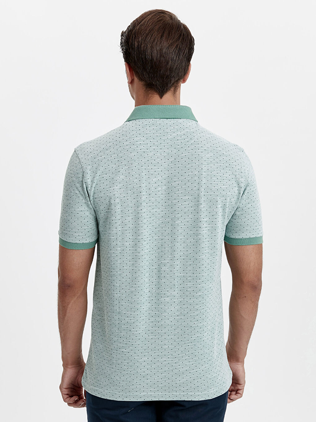 تي شيرت اخضر رجال-1