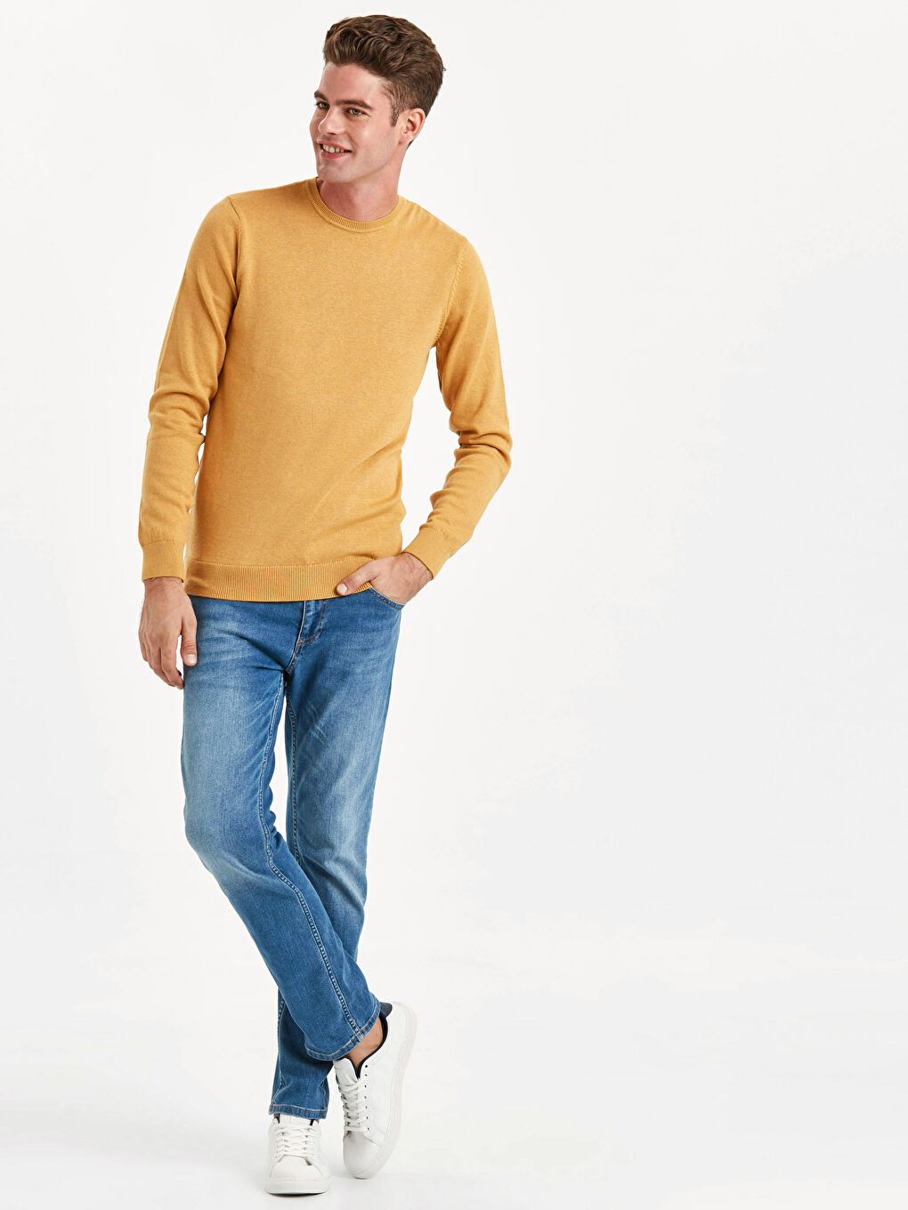 كنزة صوفية تريكو برقبة دائرية وكم طويل للرجال-2