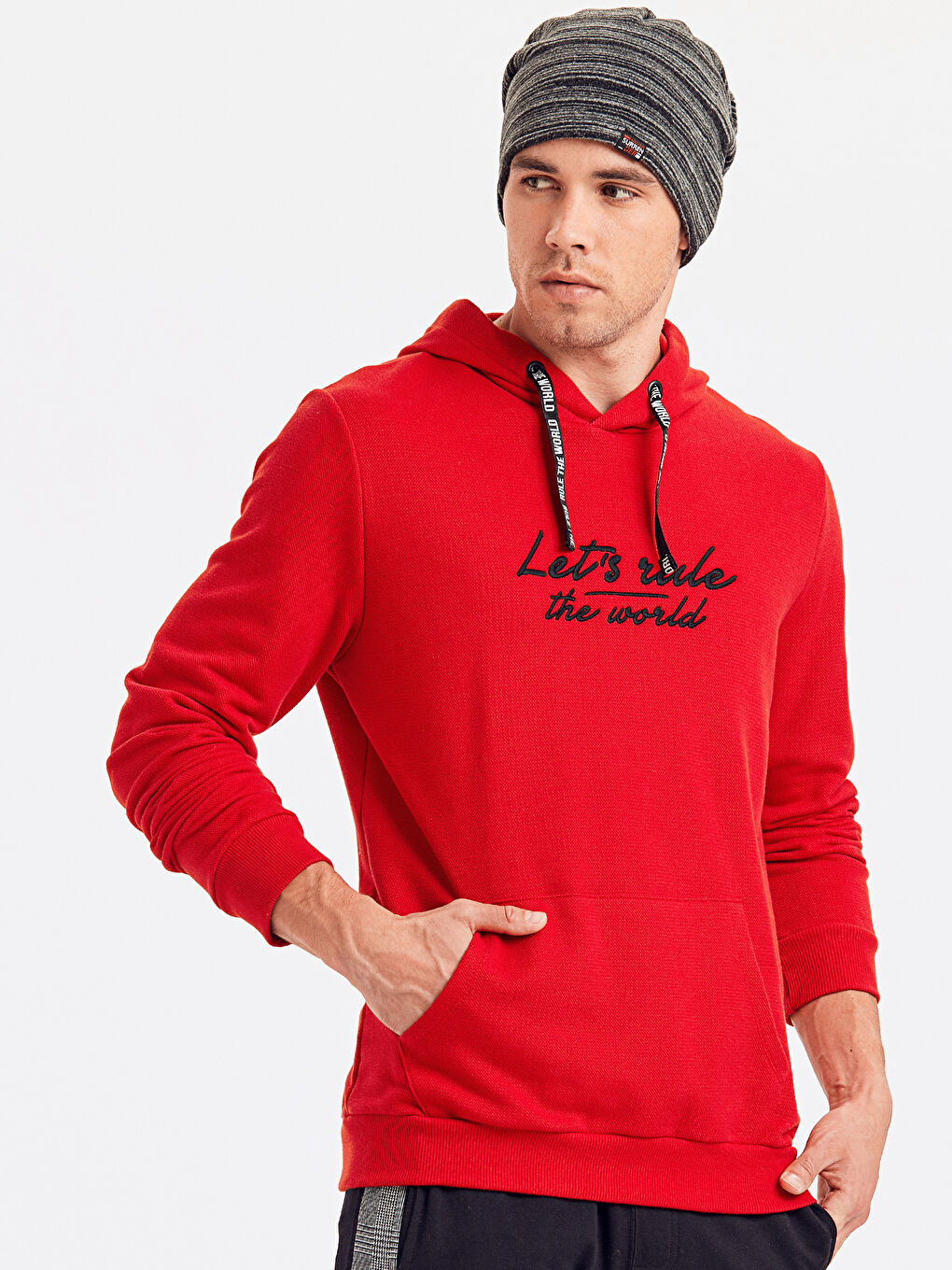 قبعة رمادي رجل