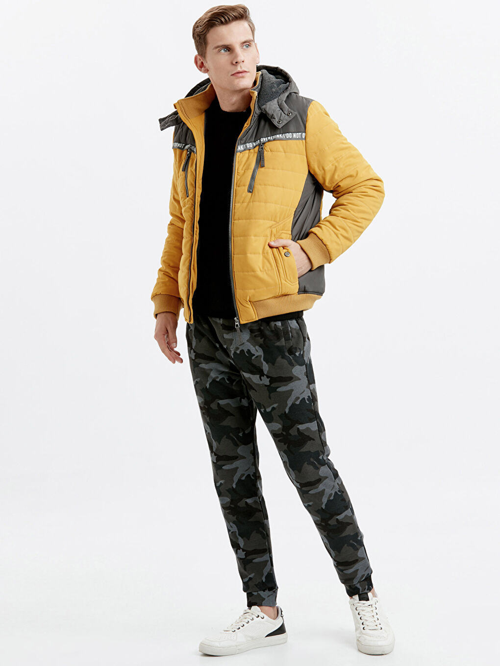 Sarı Kapüşonlu Kalın Mont-4