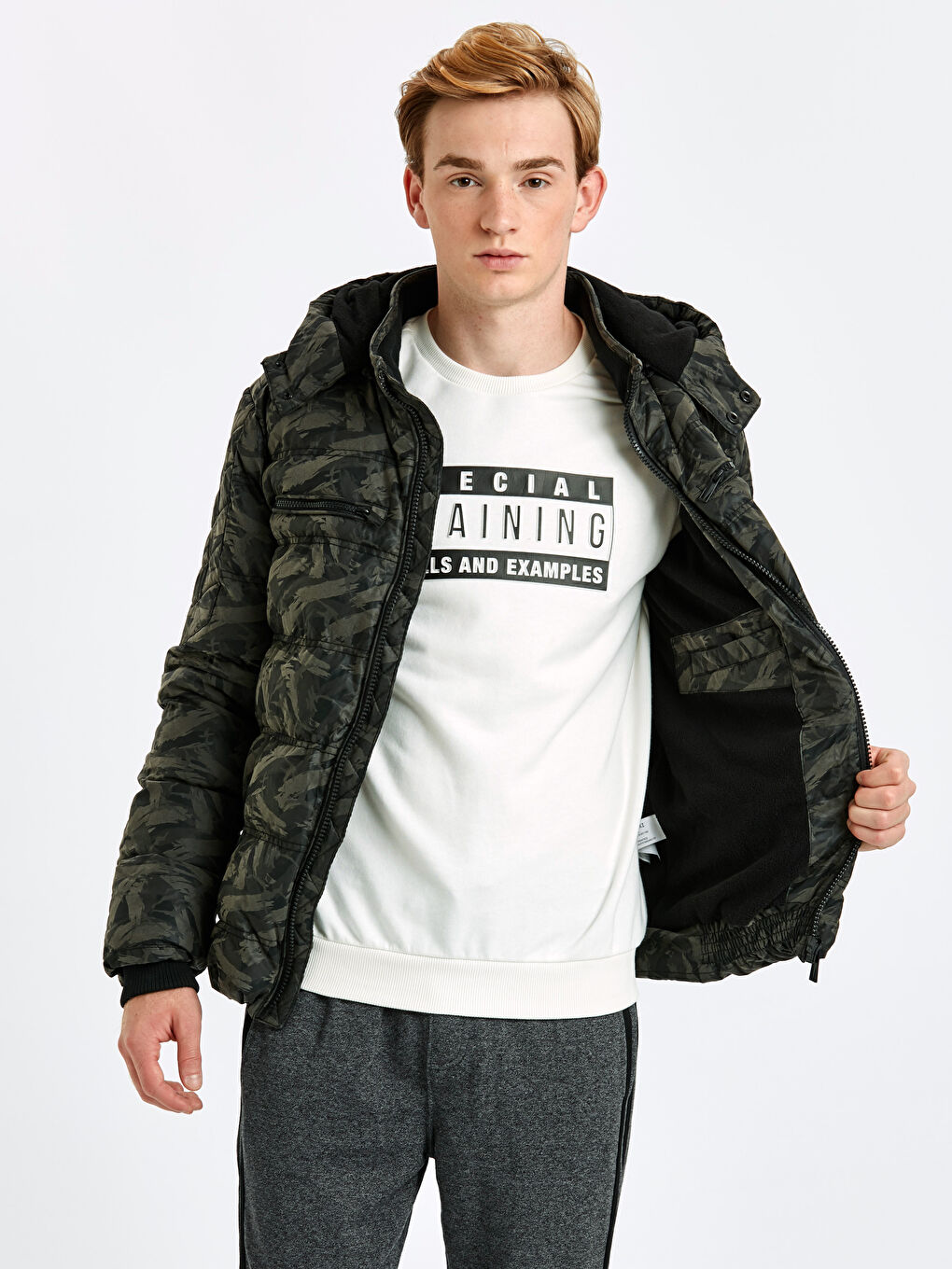 Gri Baskılı Deri Görünümlü Mont-5