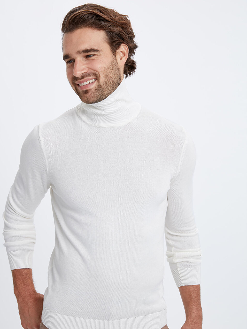 Man ECRU Sweater