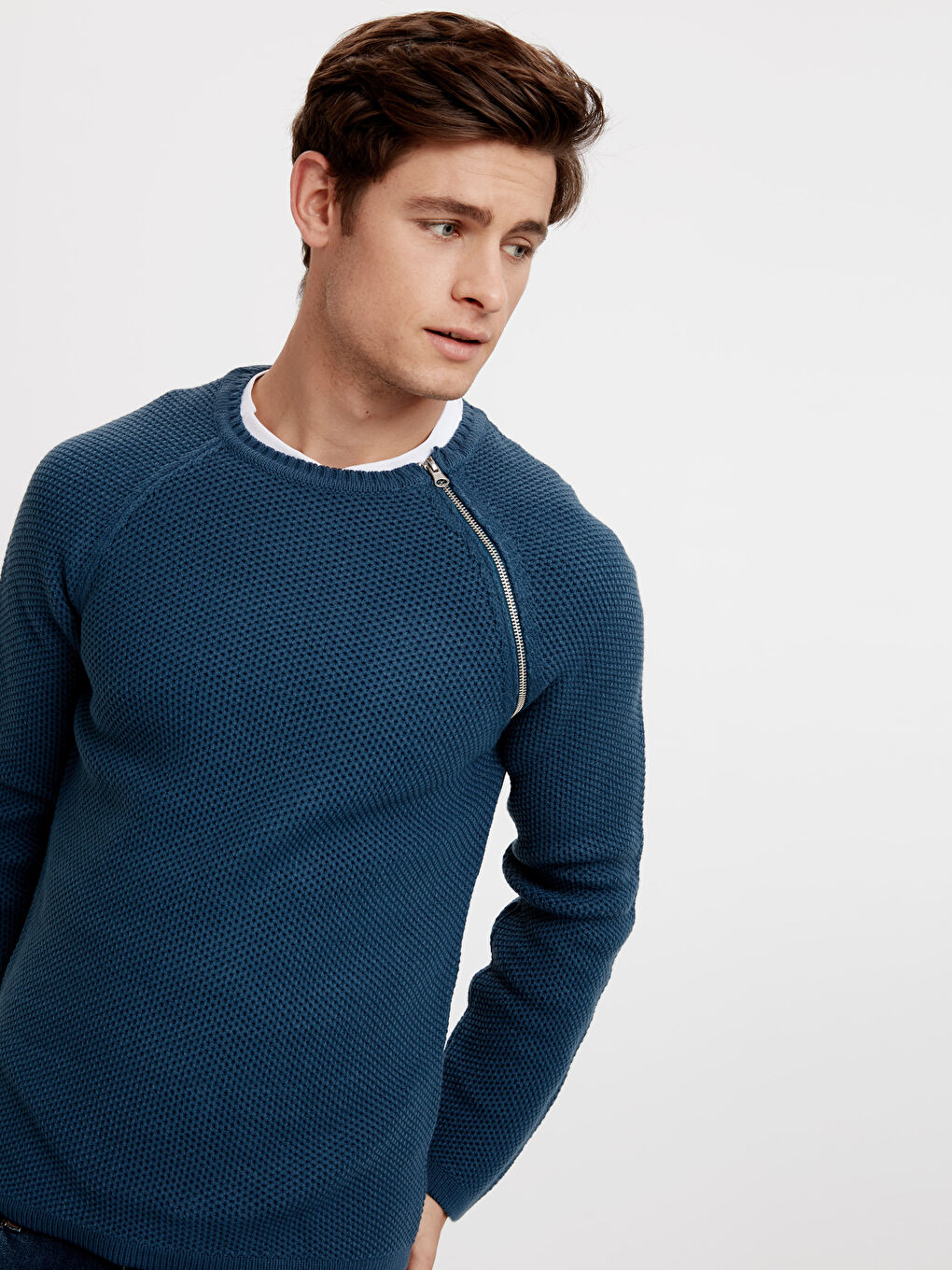 Pull-over en Tricot à Détails Fermeture Éclair Col Rond