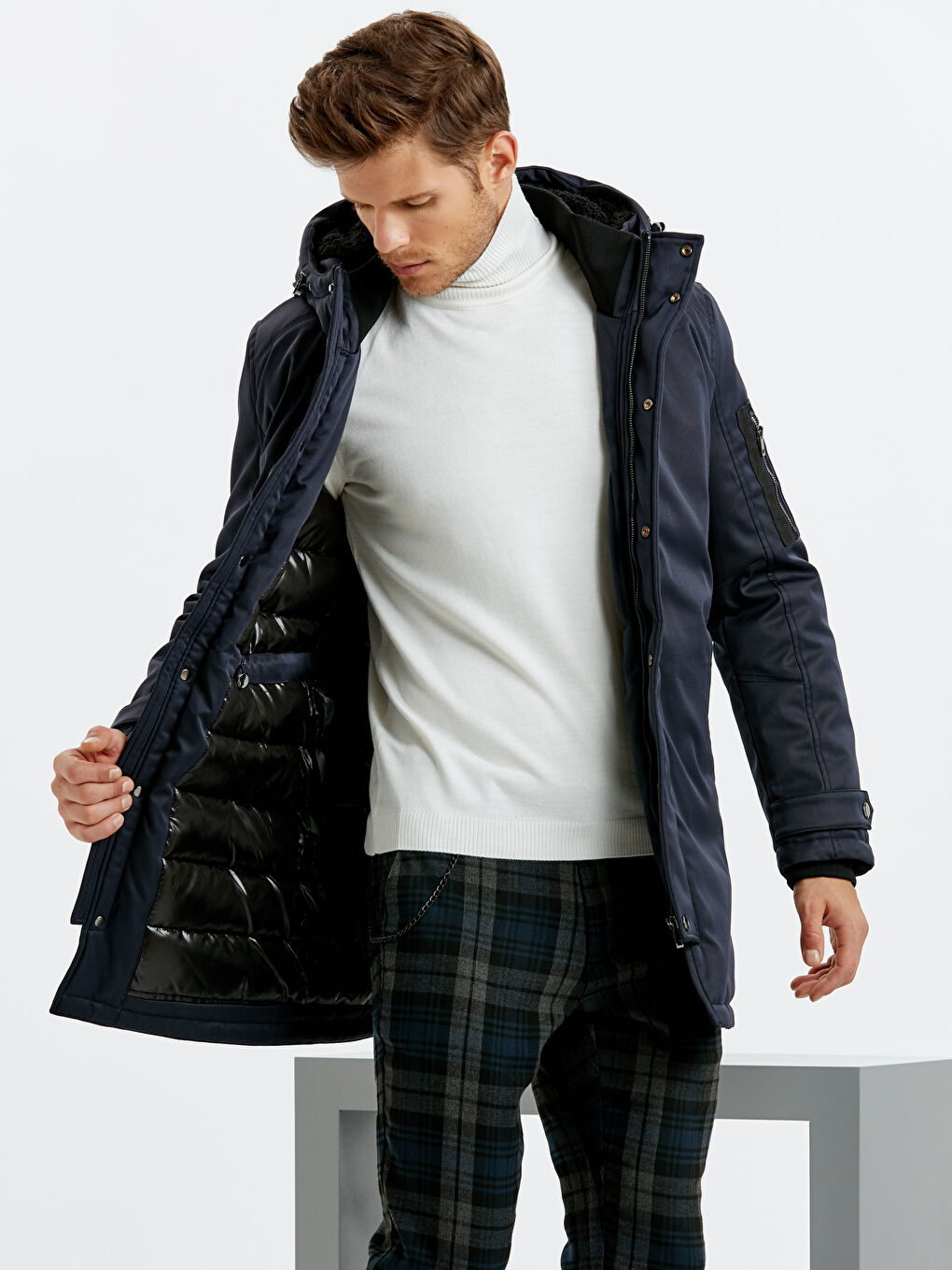 Man NAVY Parka Coat-1