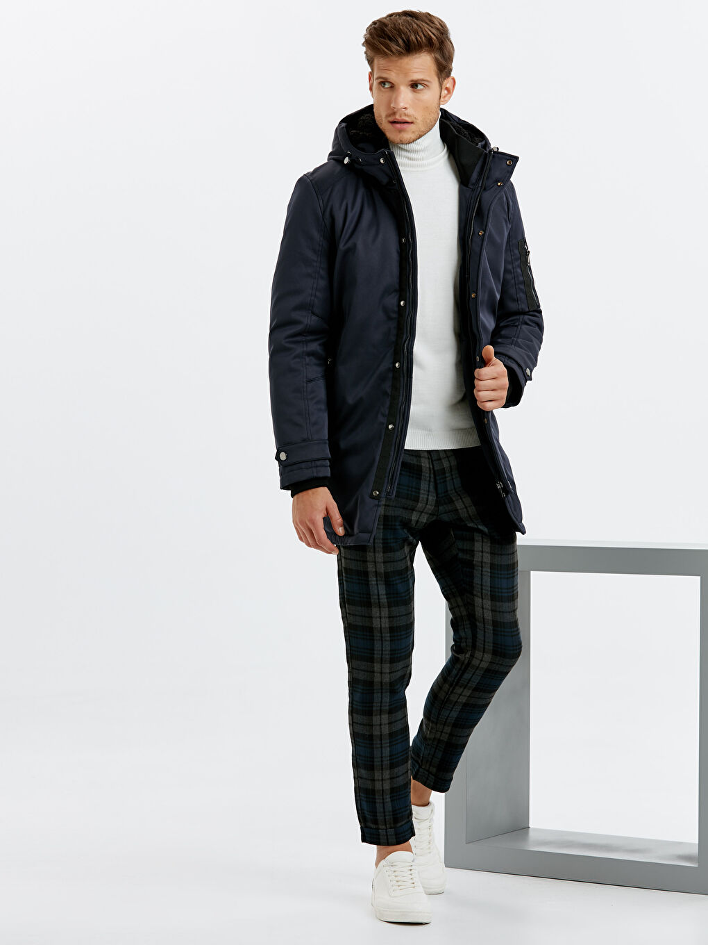 Man NAVY Parka Coat-3