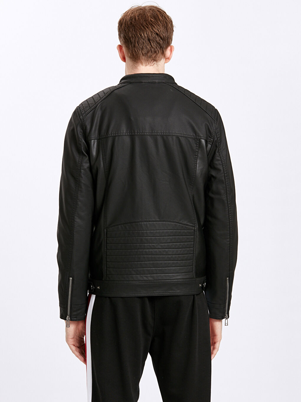 Siyah Sıyah Deri Görünümlü Mont-2